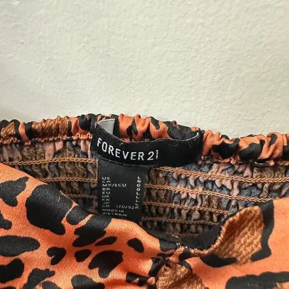 Forever 21 L Cropped‎ Cheetah Print Top Corset Ruched Satin Party Club Glam Chic - Picture 6 of 7